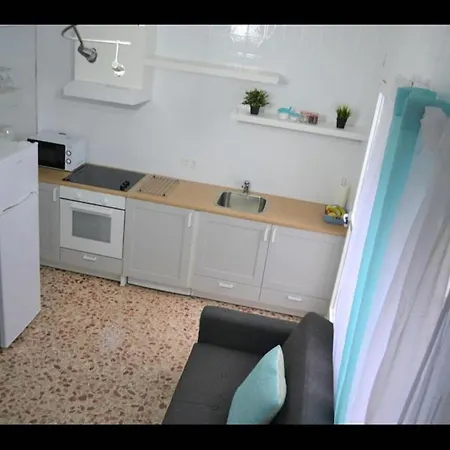 Апартаменты 1 Bedroom And Modern Ideal For The And Centre Аликанте