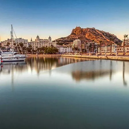 1 Bedroom And Modern Ideal For The And Centre * Alicante